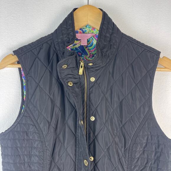 Lilly Pulitzer Quilted Black Getaway Vest Hot Spot Print Lining Women's Medium - Picture 10 of 13